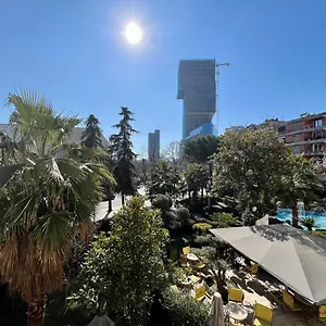 oteli̇ zi̇yaret edi̇n