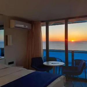 https://apt-holliday-in-orbi.batumihotels.net
