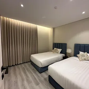 أجنحة على ساحة الحرم , Medina Saudi Arabia